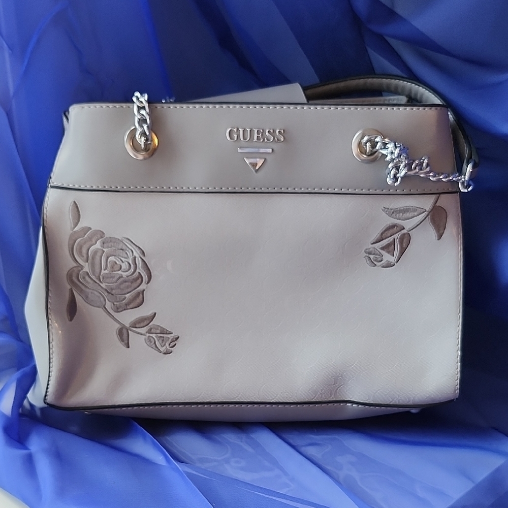 Guess Gray Shoulder Bag with Elegant Design